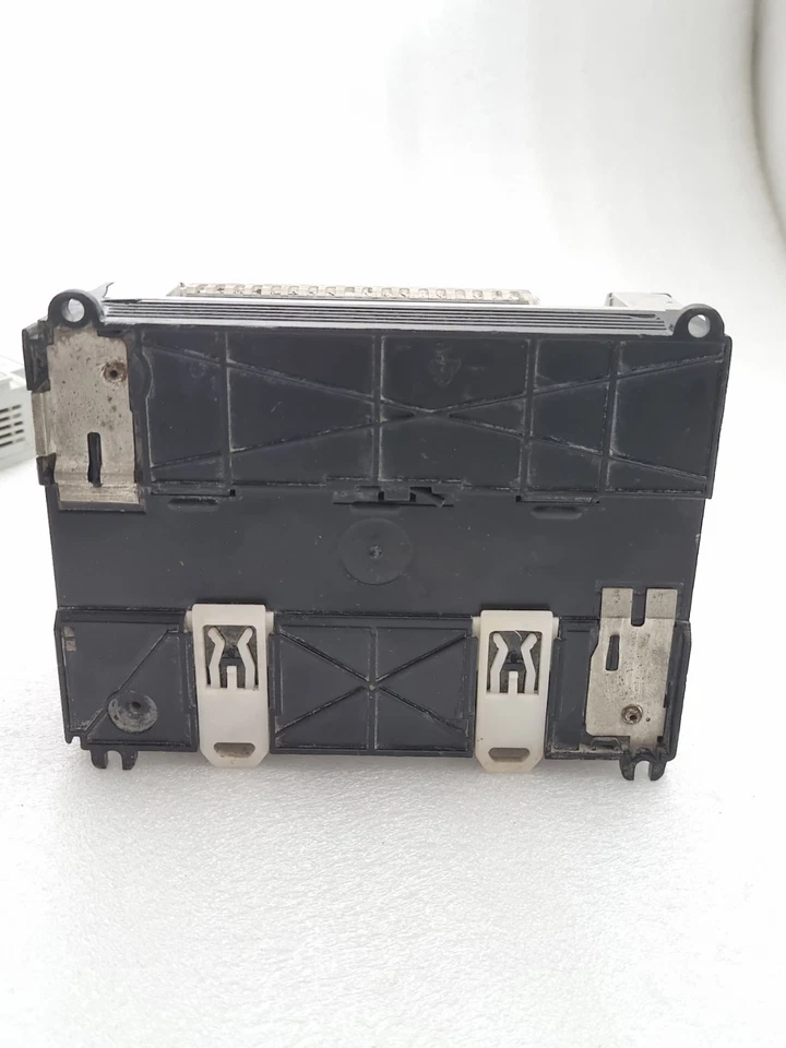 ALLEN BRADLEY 1764-24BWA MICROLOGIX 1500 WITH 1764-LSP (Power On as Photo)